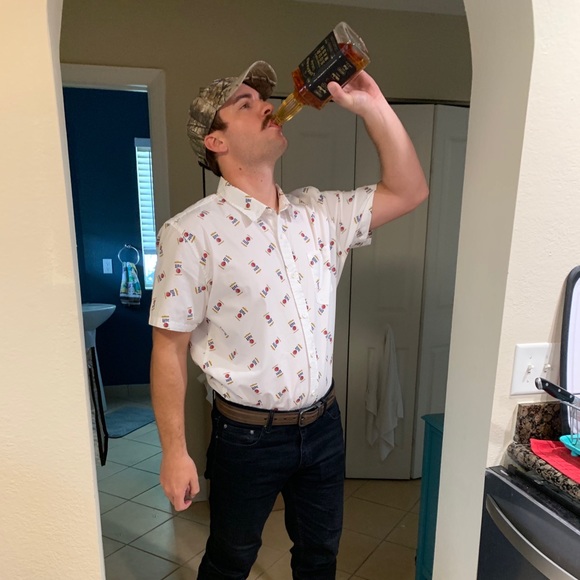 Meet your Posher, Kyle - Picture 1 of 1